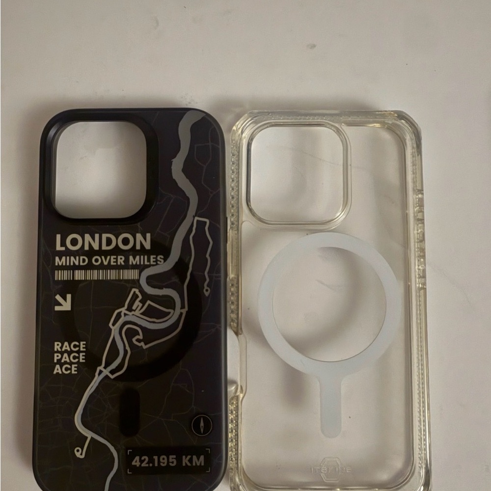London Graphic Black Phone Case and ITSKIN clear phone case Bundle iPhone 16 Pro